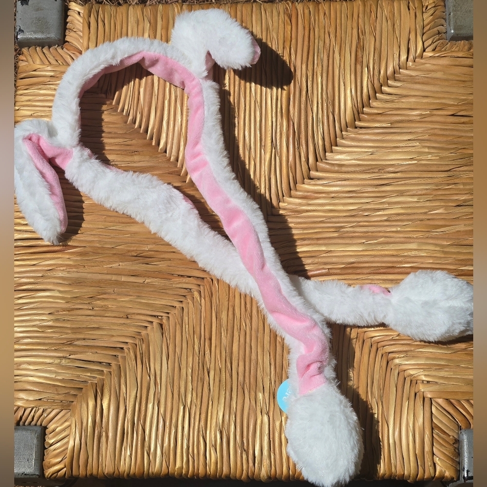 🌸 Cotton Candy Cutie Wiggle Ears USA (Pink & White)  Easter Basket Stuffer Idea